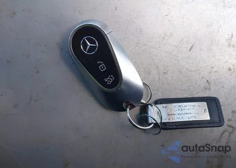 2022 Mercedes-Benz C 300 4Matic из США, поврежденный, VIN W1KAF4HB7NR049706